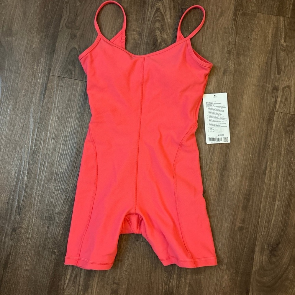 NWT Lululemon Ribbed Contoured Unitard 6 inches size 4